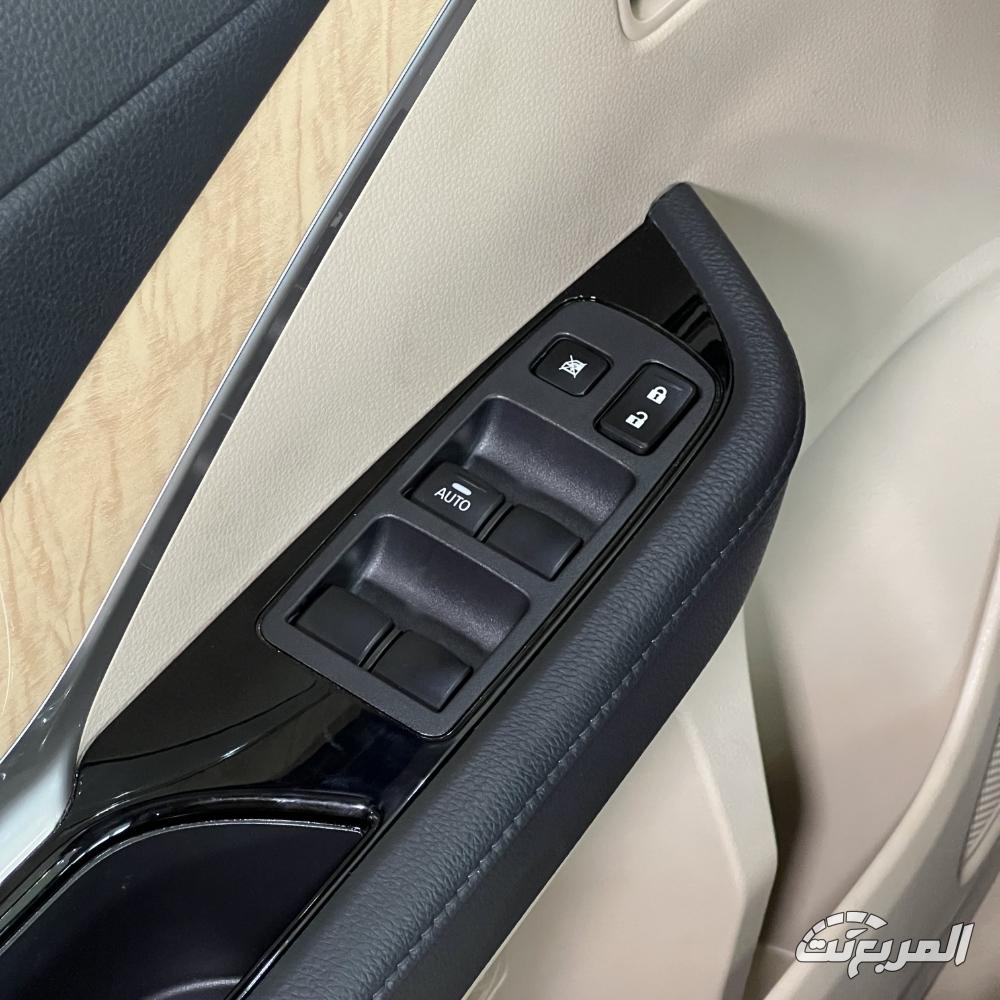 صور ميتسوبيشي اكسباندر 2025 36