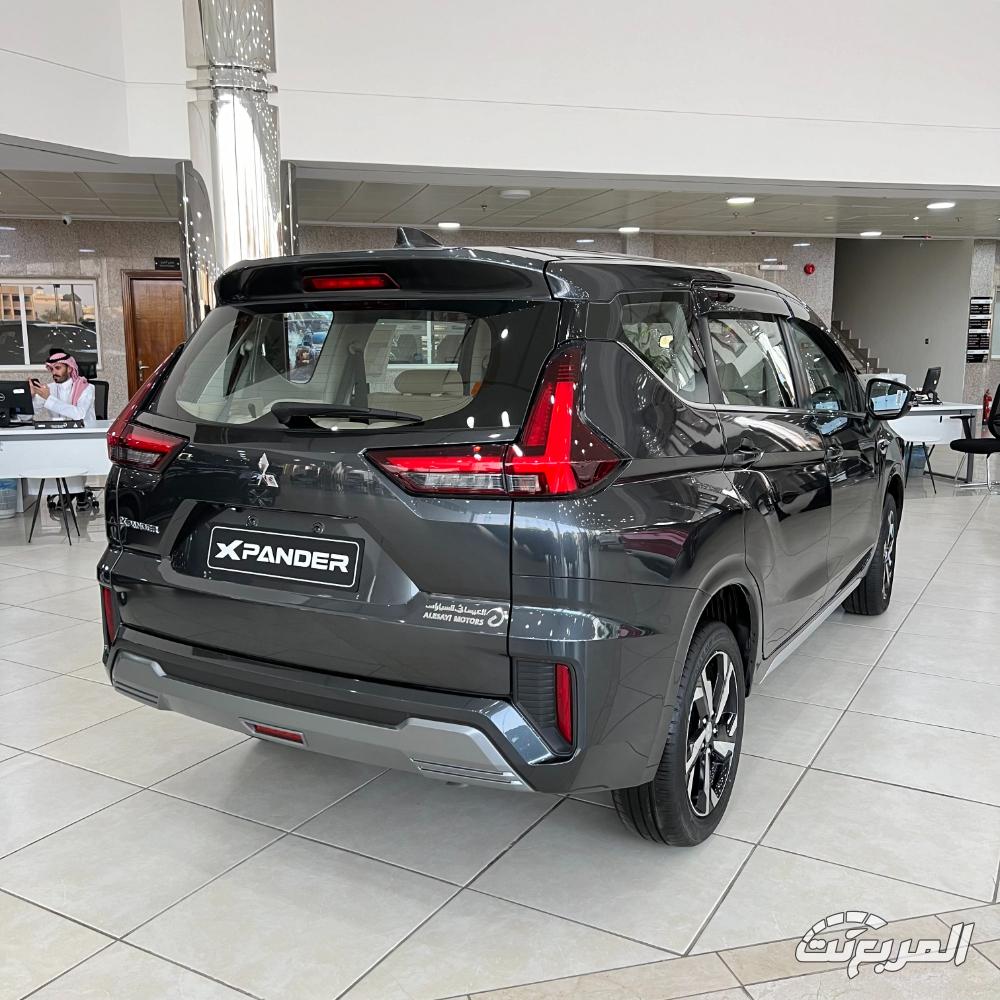 ميتسوبيشي اكسباندر 2025 ميني فان عائلية بلمسة عصرية للقيادة اليومية ميتسوبيشي اكسباندر 2025 4