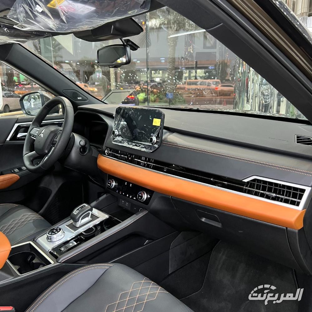 ميتسوبيشي اوتلاندر 2025 35