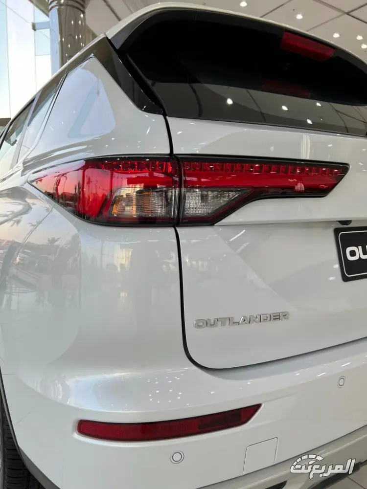 ميتسوبيشي اوتلاندر 2025 4