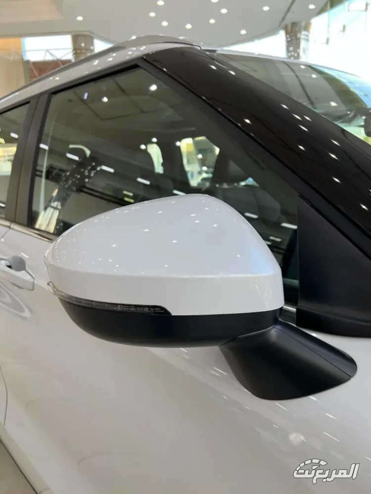 ميتسوبيشي اوتلاندر 2025 6