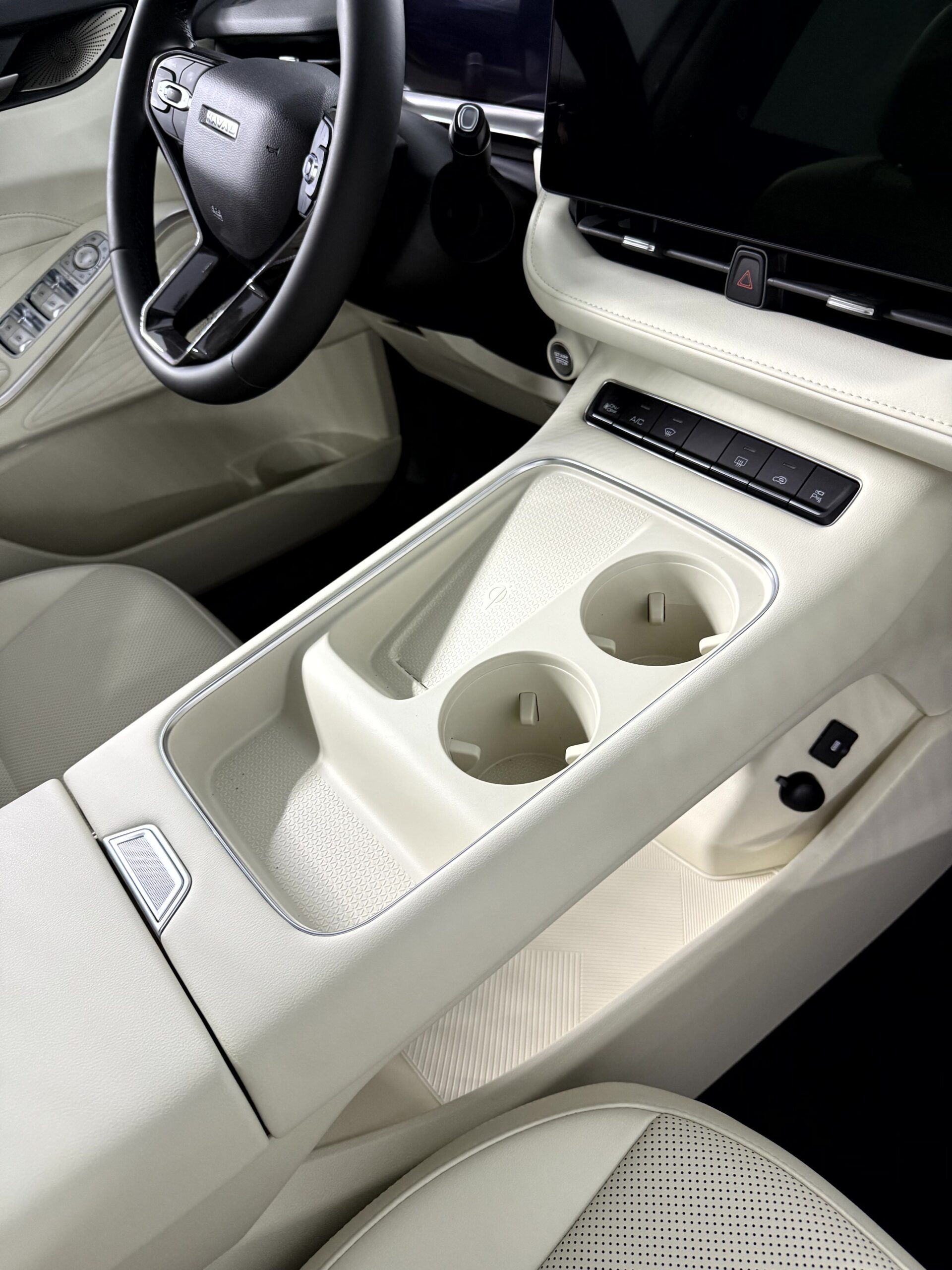 هافال H6 2026 32