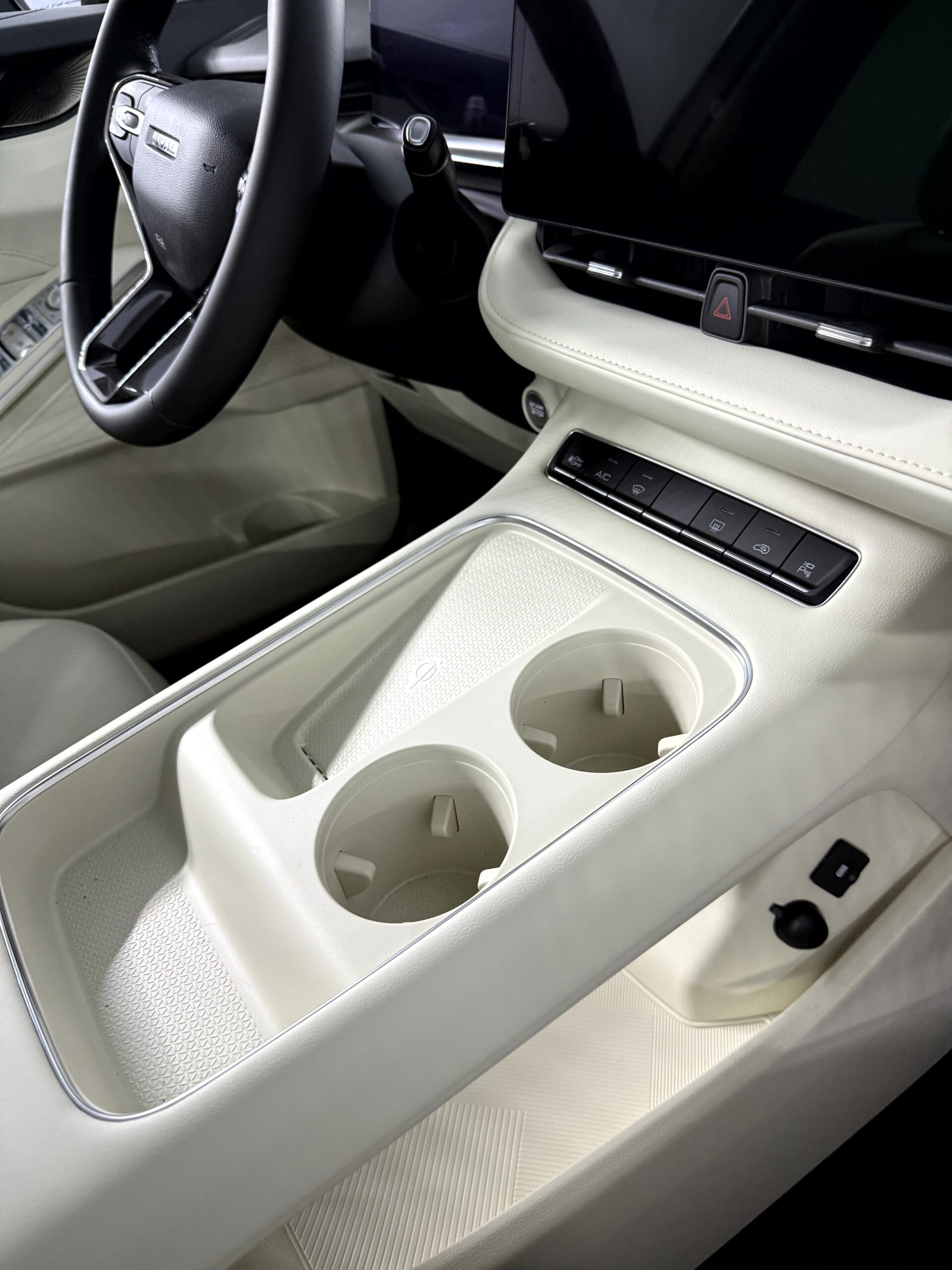 هافال H6 2026 الجديدة كروس اوفر انيقة للعائلات الصغيرة تعرف على اهم مزاياها هافال H6 2026 35