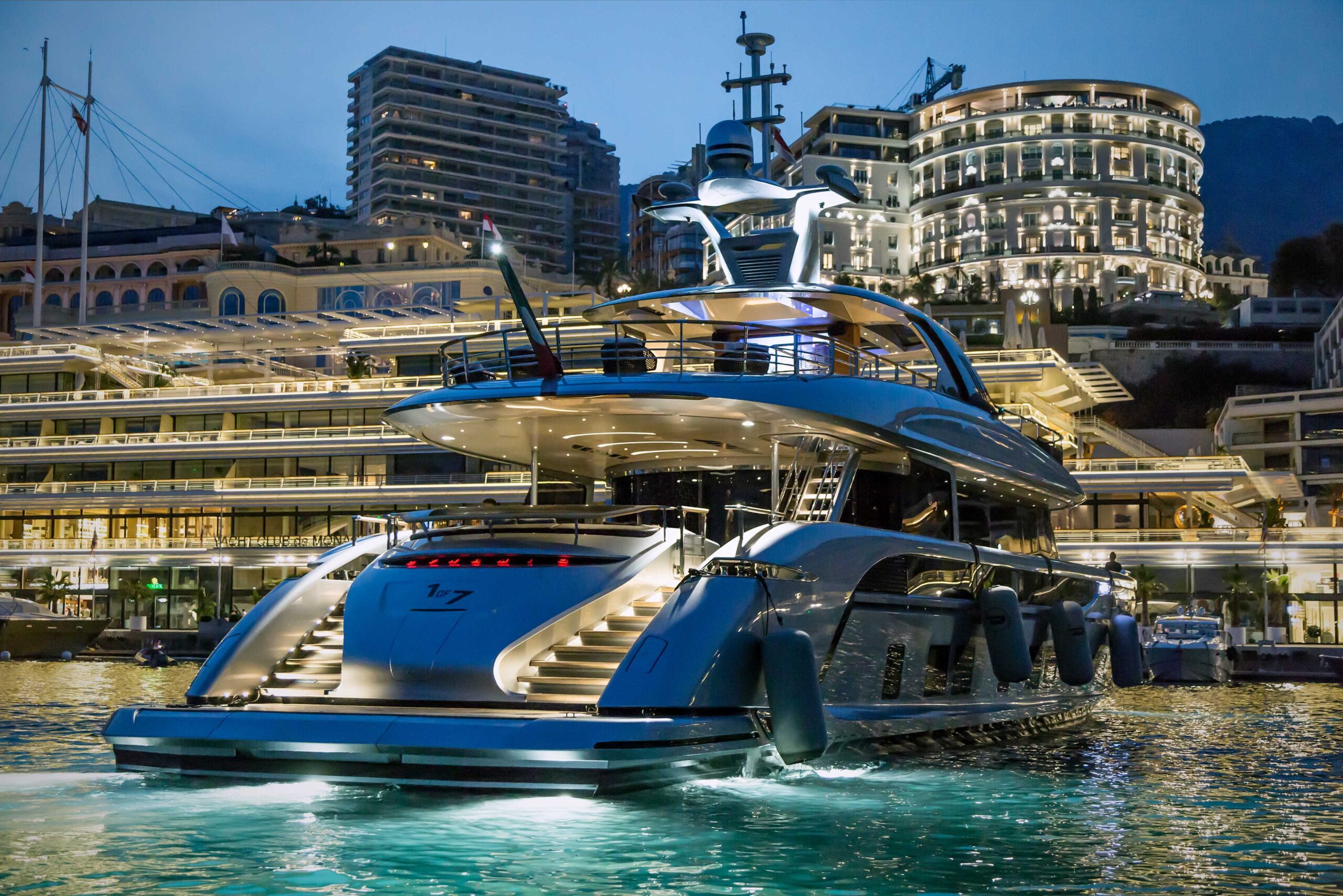 يخوت شركات السيارات الفاخرة: 7 علامات تغزو عالم البحار بأسعار خيالية يخوت شركات السيارات ويخت بورش Porsche GTT 115