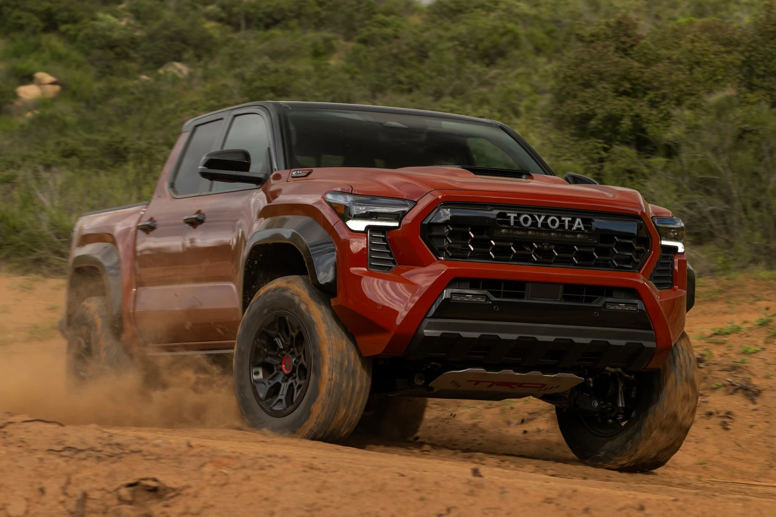 أقوى 10 سيارات ممكن تخليك تحلق فوق الأرض.. حلقة جديدة من توب تن أقوى 10 سيارات ممكن تخليك تحلق فوق الأرض.. حلقة جديدة من توب تن 3