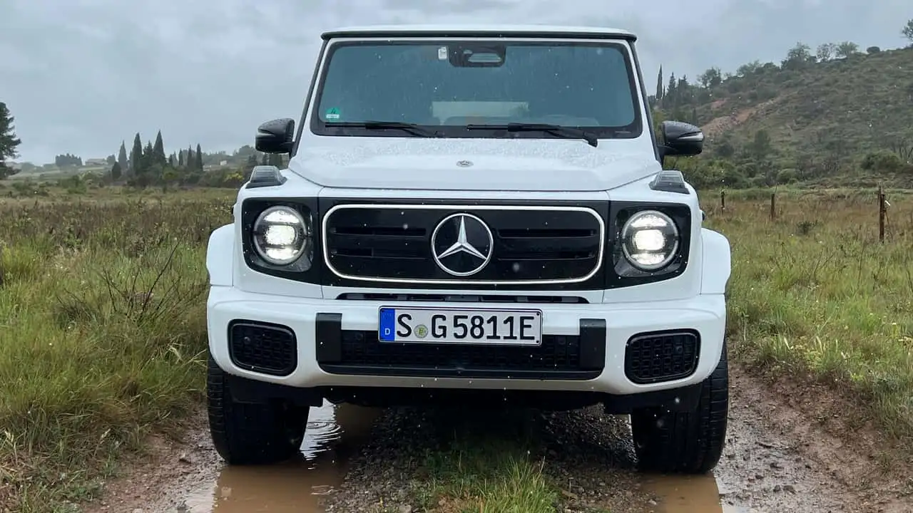 إدارة مرسيدس تعترف بفشل جي كلاس الكهربائية الجديدة تجارياً إدارة مرسيدس تعترف بفشل جي كلاس الكهربائية الجديدة تجارياً 2