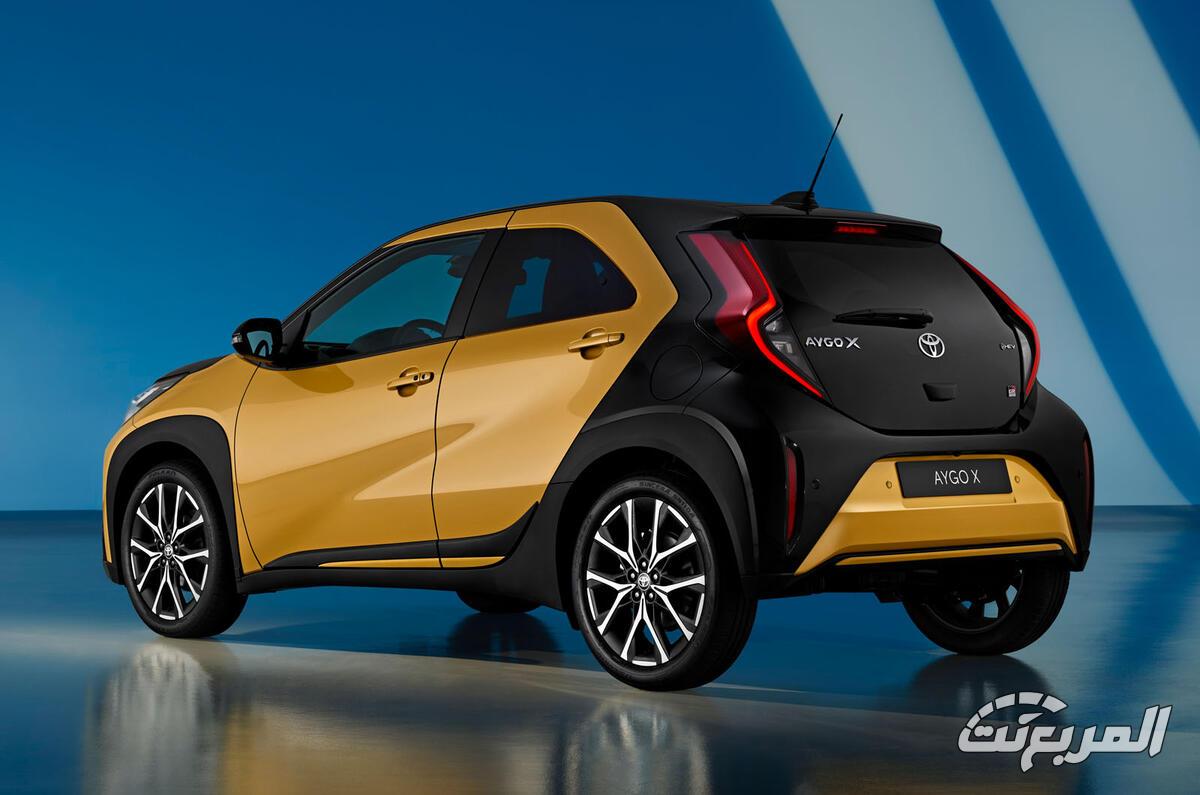 تويوتا ايجو X الأصغر في مجال العلامة تحصل على فيس ليفت بتحديثات جمالية ومحرك أقوى تويوتا ايجو X الأصغر في مجال العلامة تحصل على فيس ليفت بتحديثات جمالية ومحرك أقوى 11