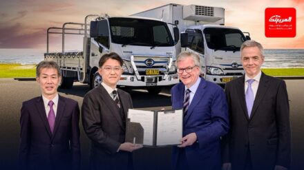 تويوتا ودايملر تعلنان عن اندماج علامات الشاحنات التابعة لهما في صفقة تاريخية تويوتا ودايملر تعلنان عن اندماج علامات الشاحنات التابعة لهما في صفقة تاريخية