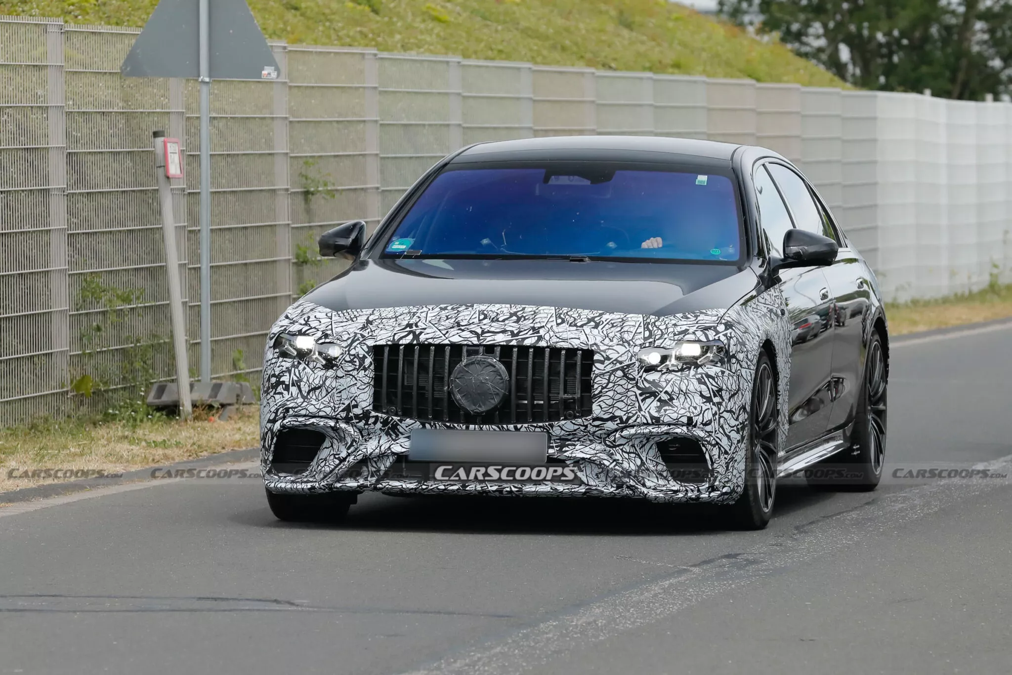 مرسيدس AMG اس كلاس 2026 فيس ليفت تظهر لأول مرة أثناء اختبارها مرسيدس AMG اس كلاس 2026 فيس ليفت تظهر لأول مرة أثناء اختبارها 2