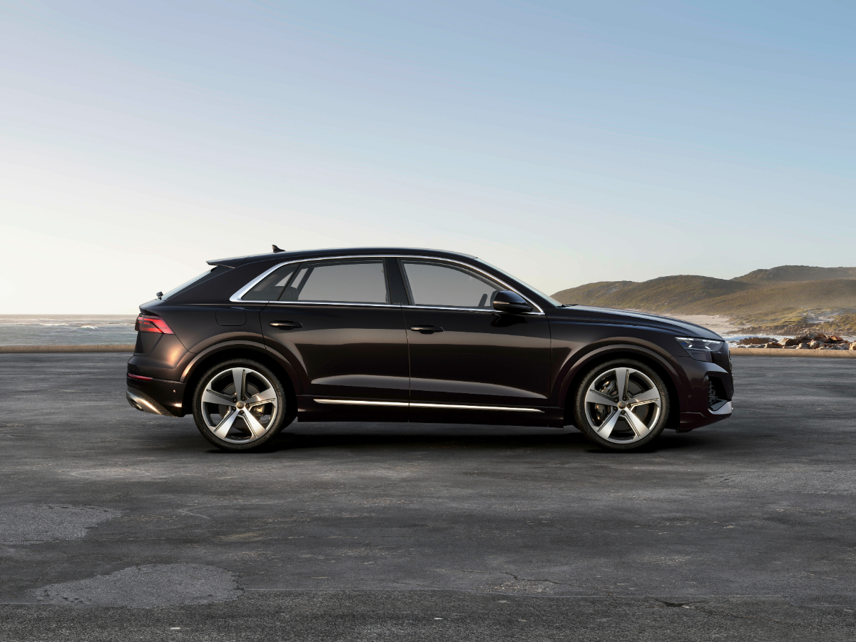audi-q8-suv-tfsi-e-quattro-المربع-نت-11