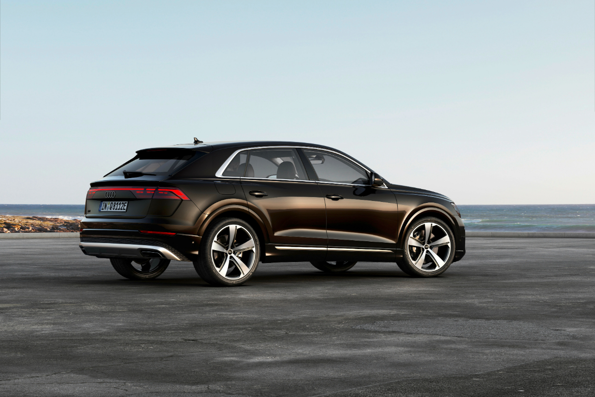 audi-q8-suv-tfsi-e-quattro-المربع-نت-14