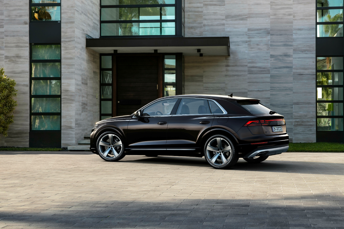 audi-q8-suv-tfsi-e-quattro-المربع-نت-18