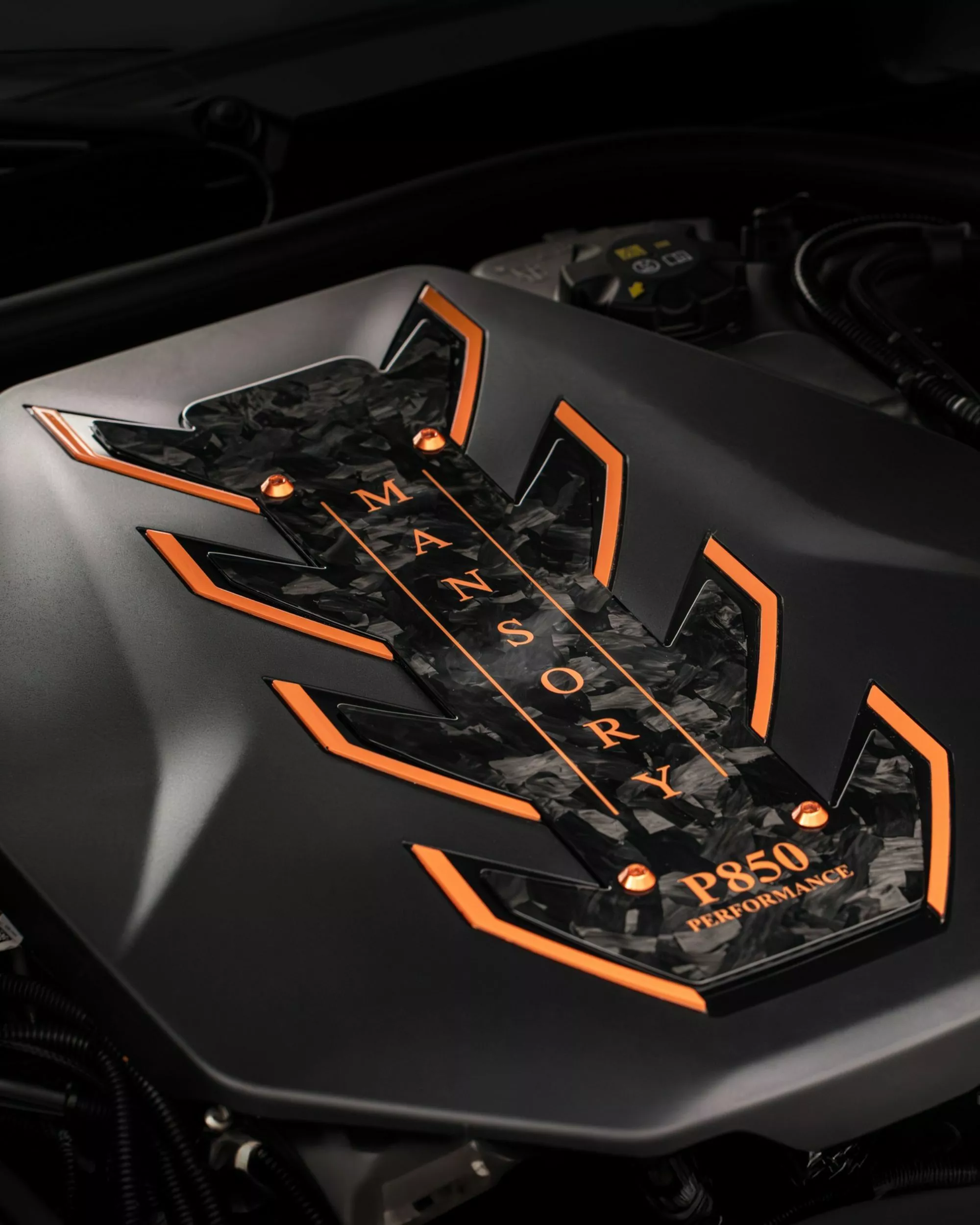 بي ام دبليو M5 تحصل على تعديلات شاملة من مانسوري لتخفيف وزنها الثقيل وتحسين أدائها بي ام دبليو M5 تحصل على تعديلات شاملة من مانسوري لتخفيف وزنها الثقيل وتحسين أدائها 18