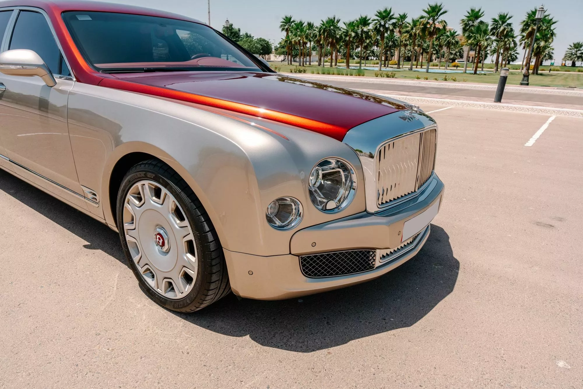 أفخم بنتلي مولسان على الإطلاق معروضة للبيع في مزاد أبوظبي بسعر قد يتجاوز 2.2 مليون ريال أفخم بنتلي مولسان على الإطلاق معروضة للبيع في مزاد أبوظبي بسعر قد يتجاوز 2.2 مليون ريال 13