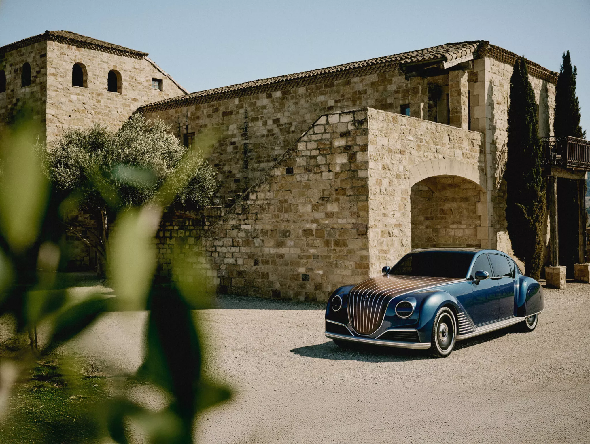 علامة "داكورا" الناشئة تكشف عن أفخم سيدان أمريكية بتصميم كلاسيكي لمنافسة رولزرويس وبنتلي علامة "داكورا" الناشئة تكشف عن أفخم سيدان أمريكية بتصميم كلاسيكي لمنافسة رولزرويس وبنتلي 22