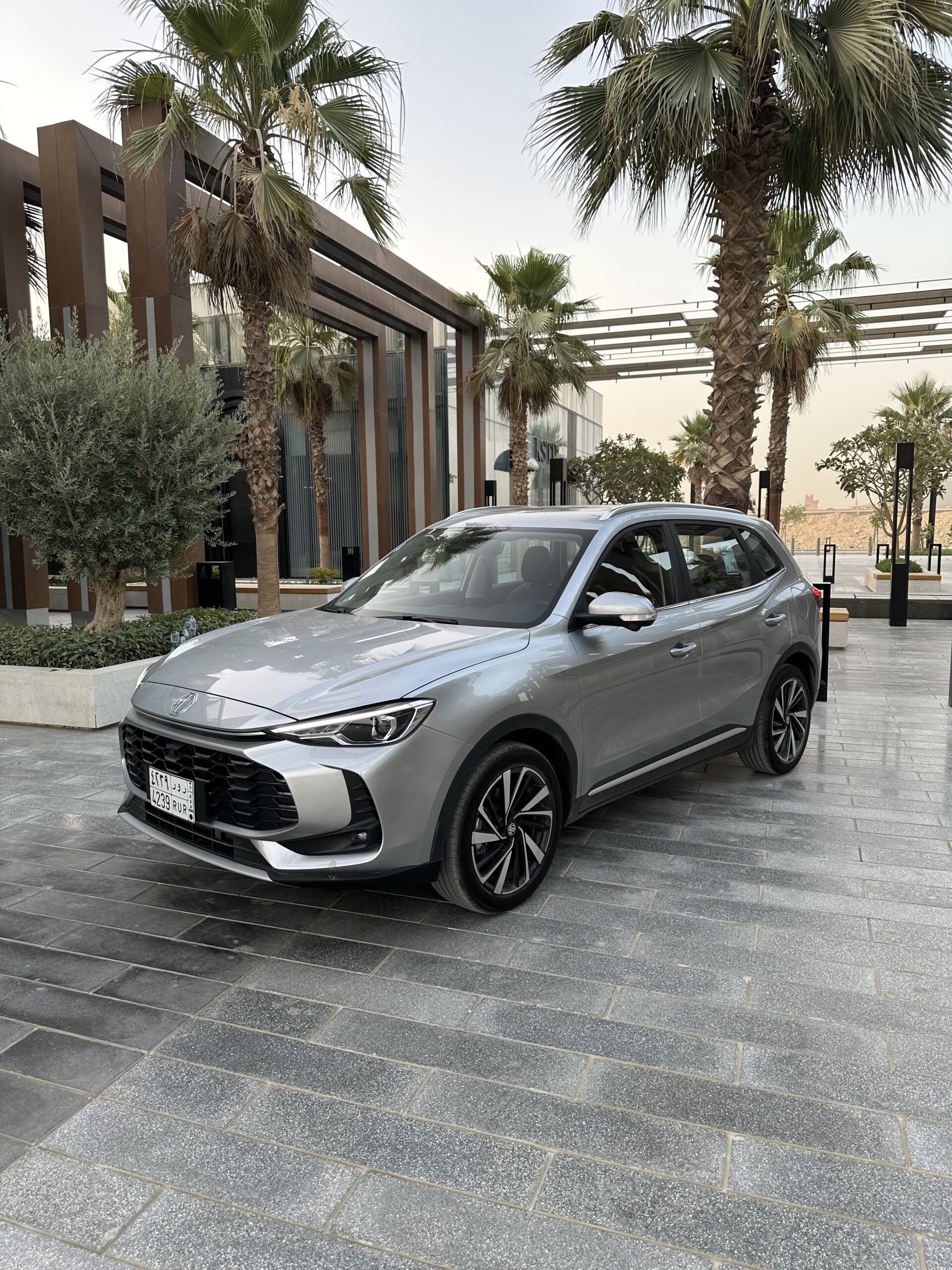 تجربة إم جي ZS 2025 الجديدة كلياً ومراجعة شاملة مع الأسعار في السعودية تجربة إم جي ZS 2025 الجديدة كلياً ومراجعة شاملة مع الأسعار في السعودية 27