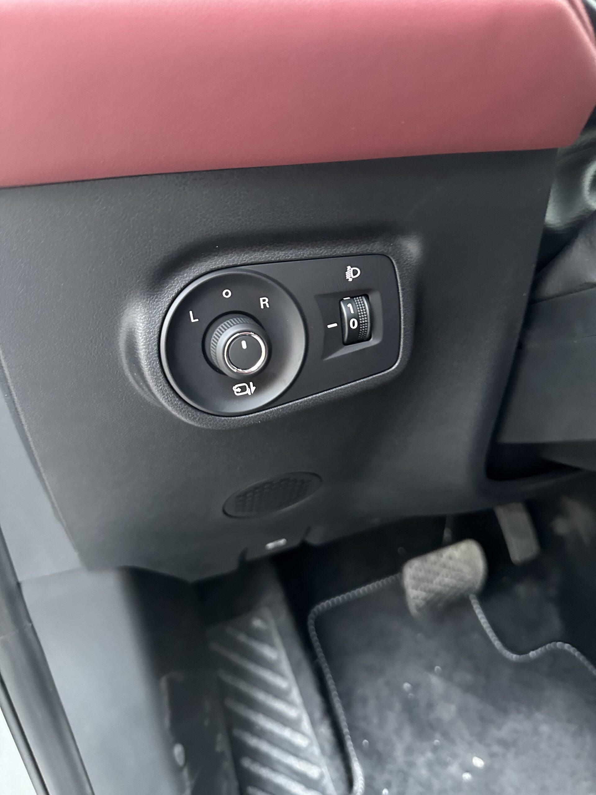 تجربة إم جي ZS 2025 الجديدة كلياً ومراجعة شاملة مع الأسعار في السعودية تجربة إم جي ZS 2025 الجديدة كلياً ومراجعة شاملة مع الأسعار في السعودية 24