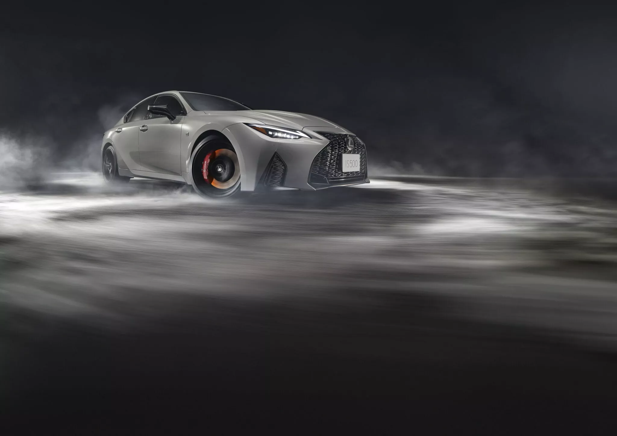 لكزس IS 500 بمحرك V8 تحصل على إصدار نهائي في اليابان بتحديثات خاصة لكزس IS 500 بمحرك V8 تحصل على إصدار نهائي في اليابان بتحديثات خاصة 5