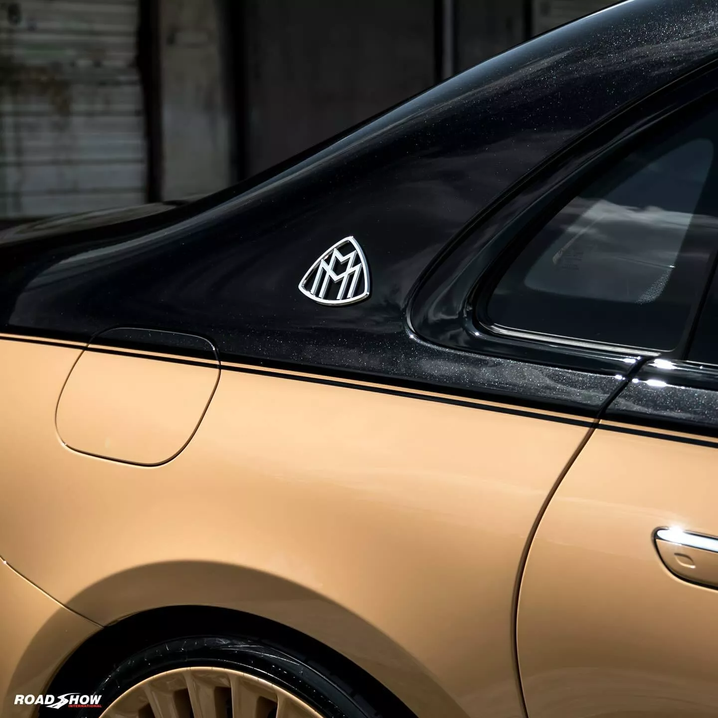 مرسيدس مايباخ اس كلاس إصدار "فيرجيل أبلوه" الحصري جداً يحصل على تعديلات أمريكية ملفتة مرسيدس مايباخ اس كلاس إصدار "فيرجيل أبلوه" الحصري جداً يحصل على تعديلات أمريكية ملفتة 14