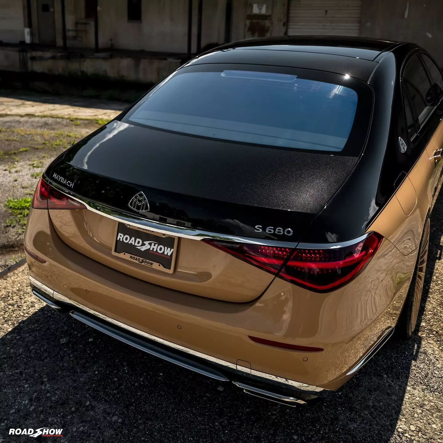 مرسيدس مايباخ اس كلاس إصدار "فيرجيل أبلوه" الحصري جداً يحصل على تعديلات أمريكية ملفتة مرسيدس مايباخ اس كلاس إصدار "فيرجيل أبلوه" الحصري جداً يحصل على تعديلات أمريكية ملفتة 10