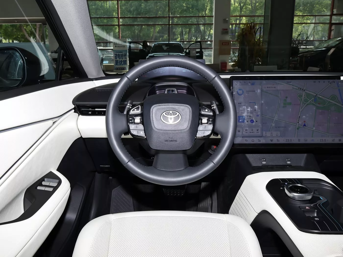 تويوتا تطرح الكروس أوفر الكهربائية bZ5 في الصين بسعر أرخص من كورولا مستعملة! 5