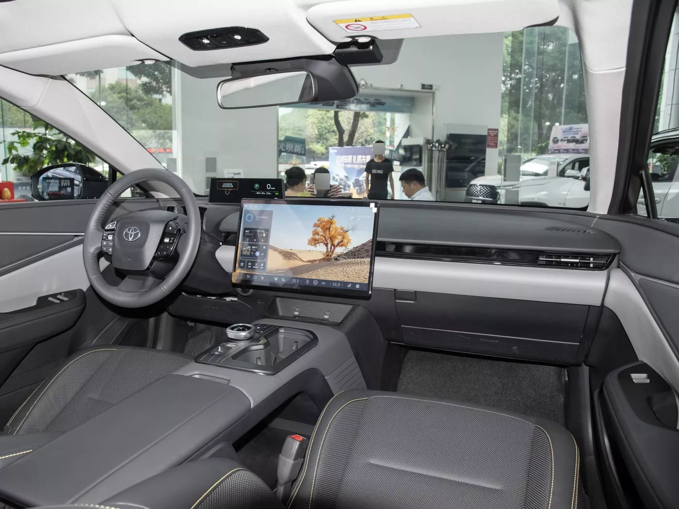 تويوتا تطرح الكروس أوفر الكهربائية bZ5 في الصين بسعر أرخص من كورولا مستعملة! 7