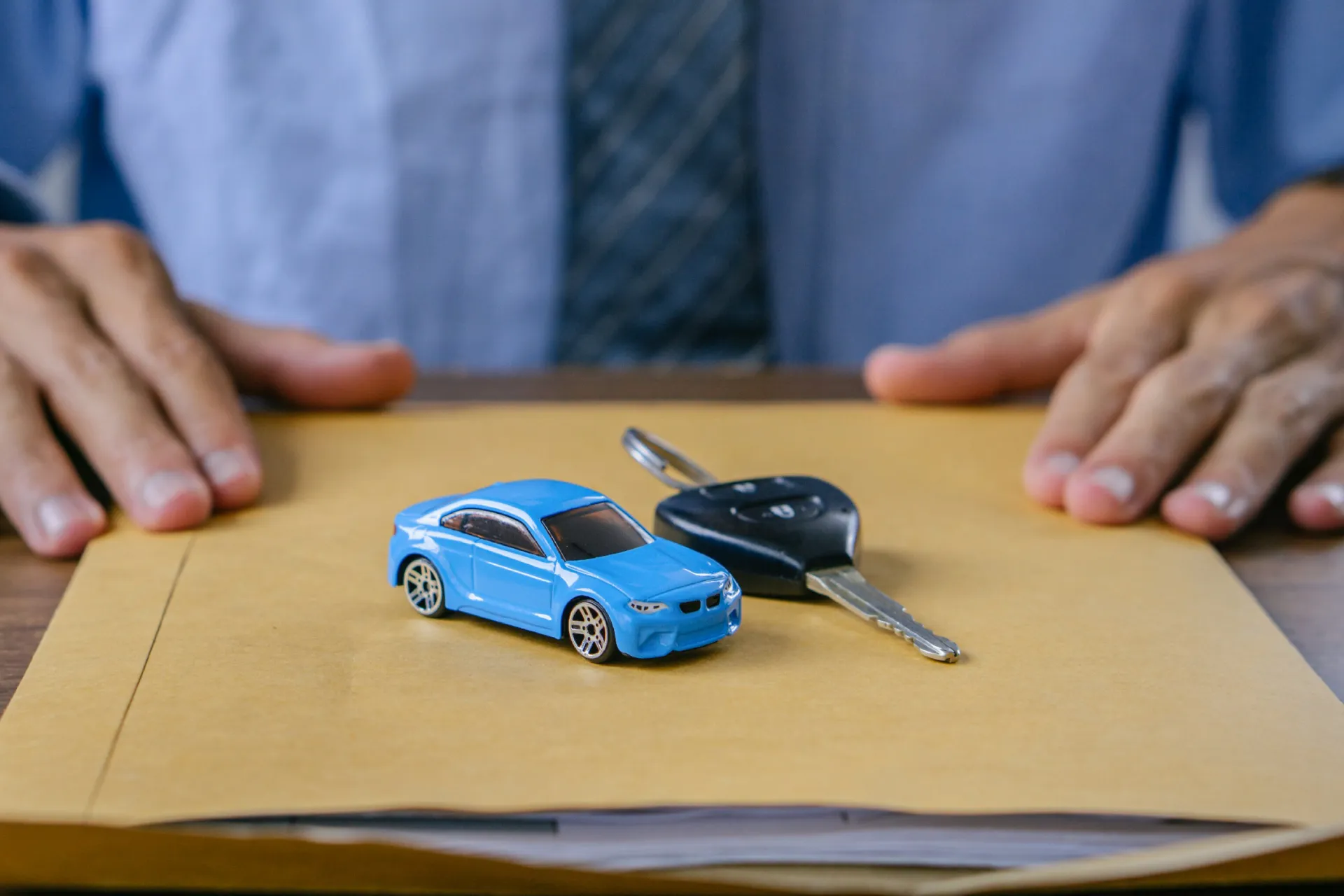 خطوات نقل ملكية السيارة بعد سداد آخر قسط.. 5 أمور لا تتجاهلها طريقة نقل ملكية السيارة بعد سداد آخر قسط!