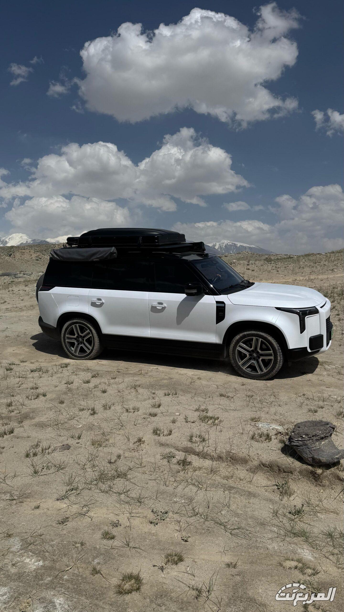 الـ SUV الفاخرة ROX 01 تشعل السوق السعودي بمواصفات مدهشة وأداء مميز الـ SUV الفاخرة ROX 01 تشعل السوق السعودي بمواصفات مدهشة وأداء مميز 8