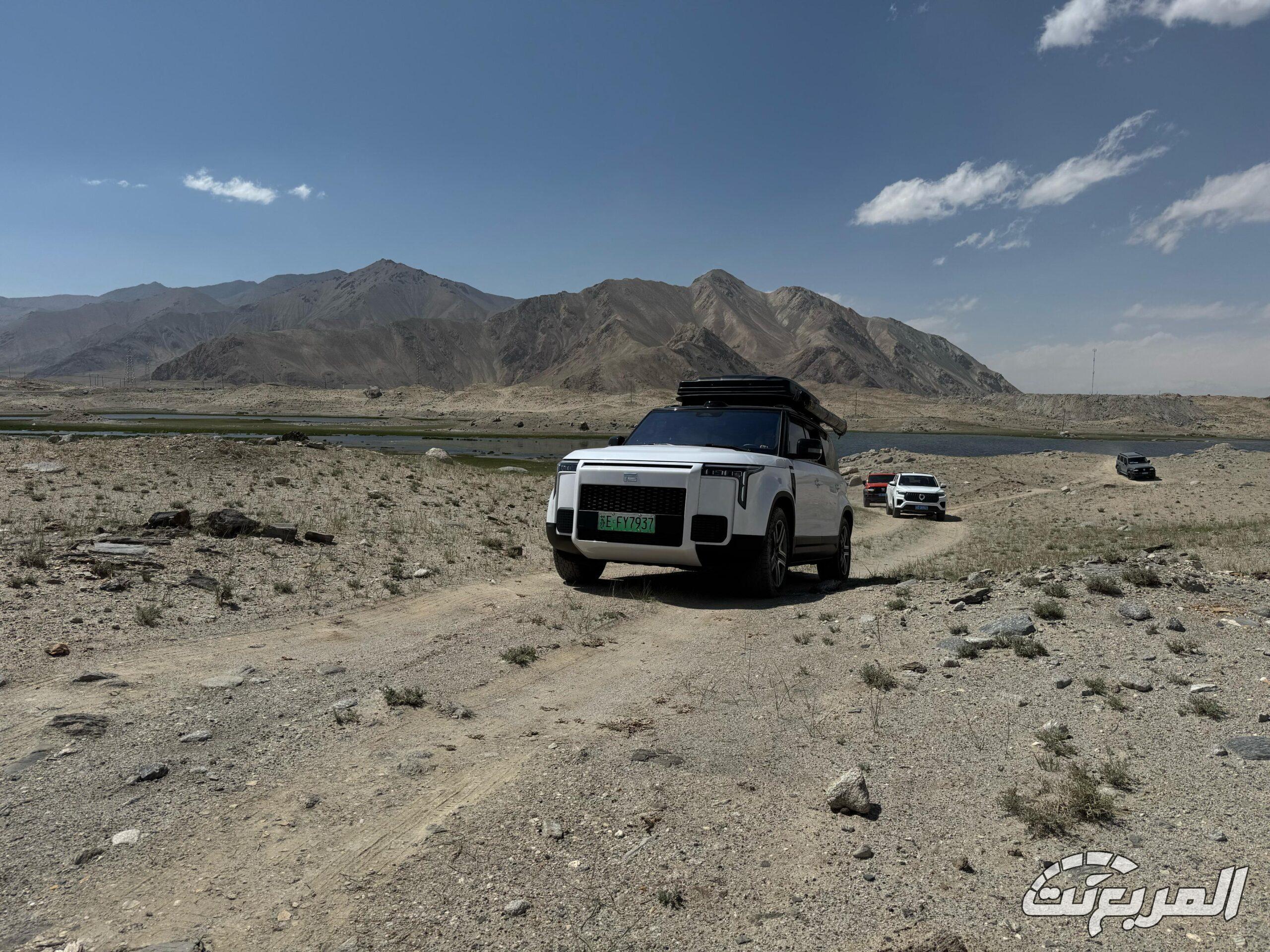 الـ SUV الفاخرة ROX 01 تشعل السوق السعودي بمواصفات مدهشة وأداء مميز الـ SUV الفاخرة ROX 01 تشعل السوق السعودي بمواصفات مدهشة وأداء مميز 16