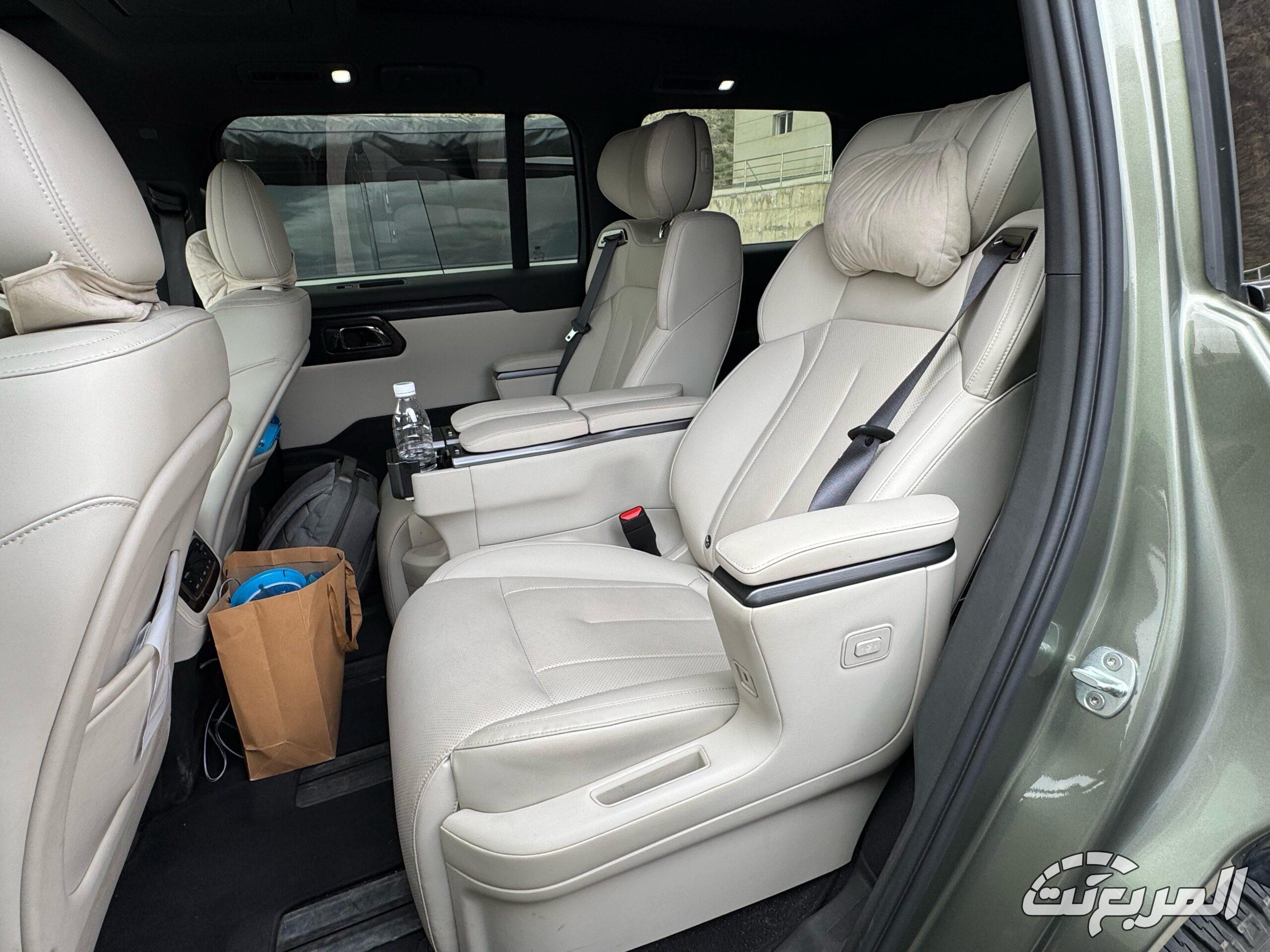 الـ SUV الفاخرة ROX 01 تشعل السوق السعودي بمواصفات مدهشة وأداء مميز الـ SUV الفاخرة ROX 01 تشعل السوق السعودي بمواصفات مدهشة وأداء مميز 12