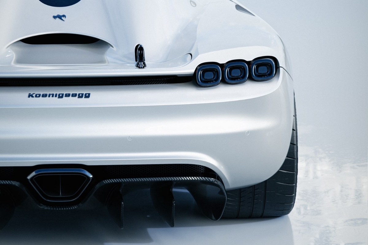 koenigsegg-cc850-almuraba-net-7