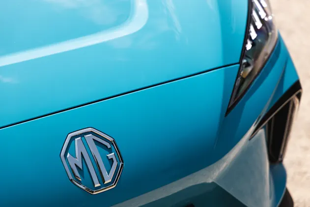 صور ام جي 4 EV موديل 2025