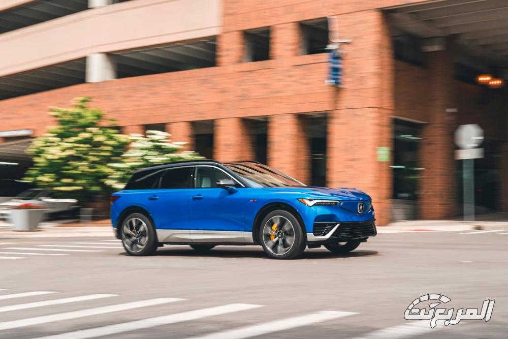 اكيورا-zdx-المربع-نت-1-2