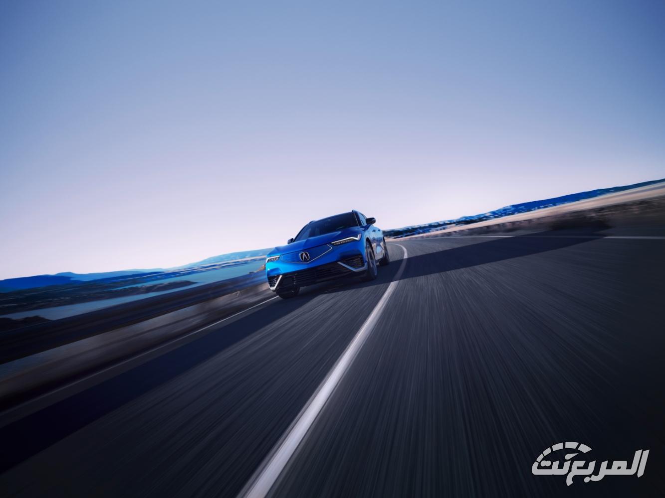 اكيورا-zdx-المربع-نت-1