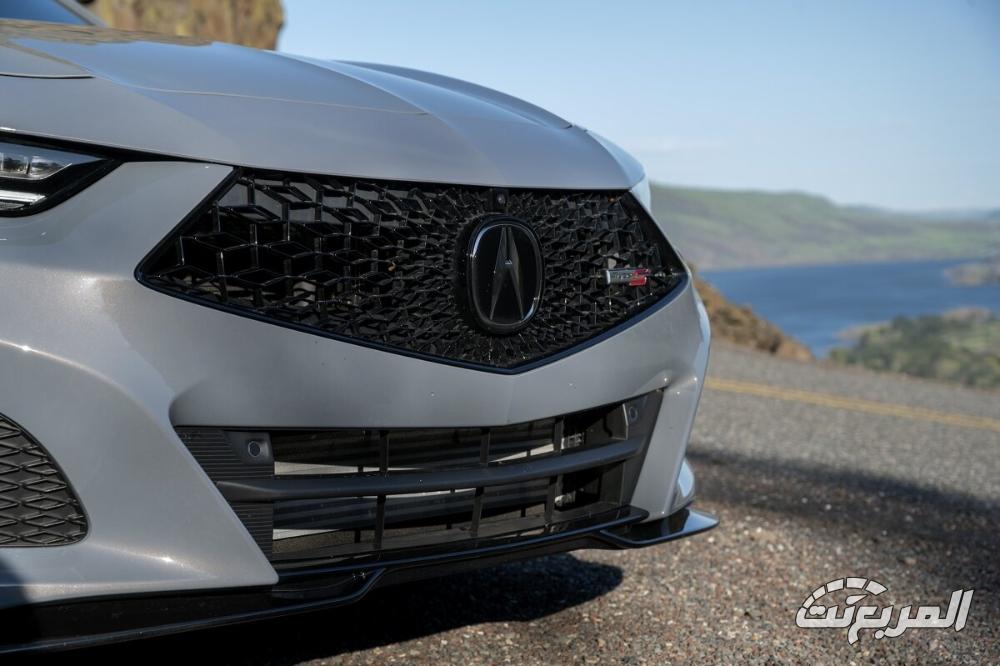 اكيورا-تي-ال-اكس-المربع-نت-7