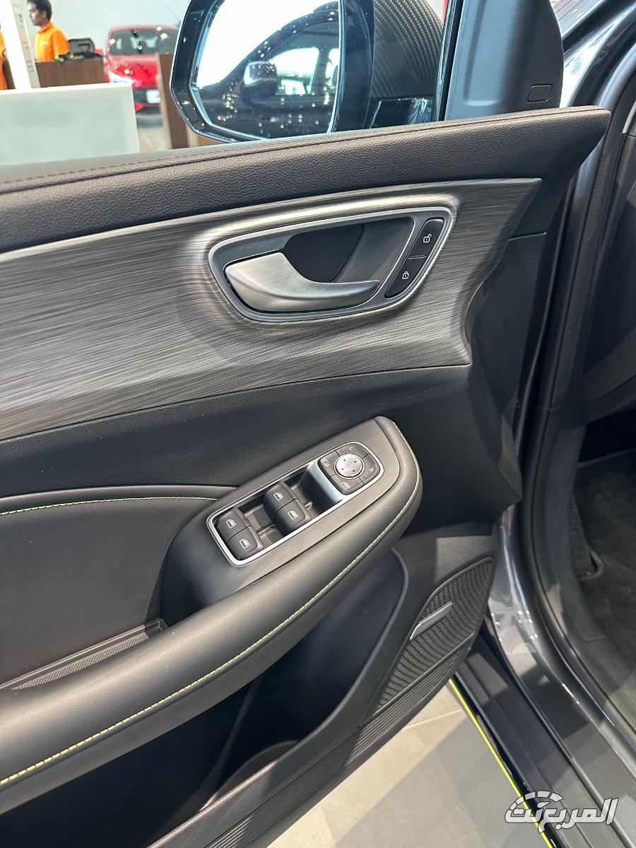 ام-جي-rx5-المربع-نت-13-2