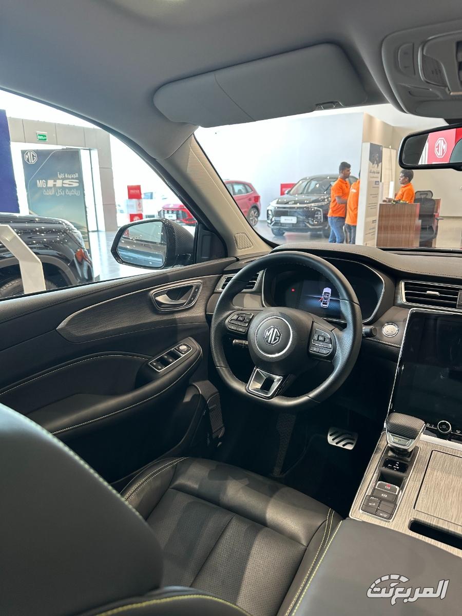 ام-جي-rx5-المربع-نت-6-2