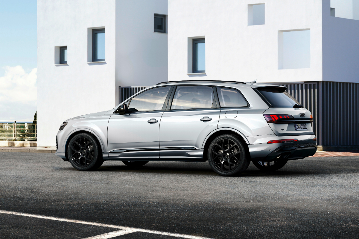 اودي-q7-tfsi-e-2025-المربع-نت-12
