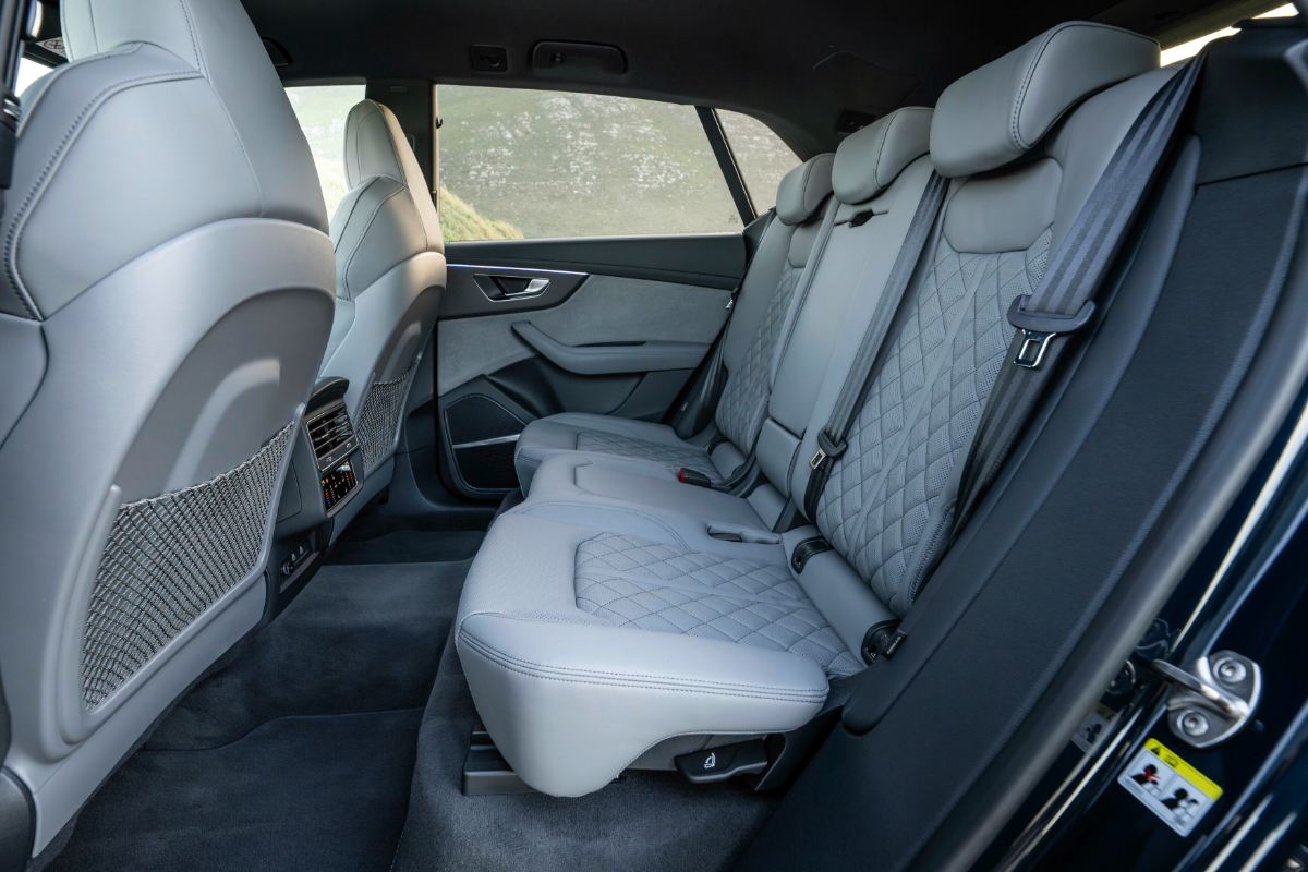 اودي-sq8-suv-tfsi-المربع-نت-46