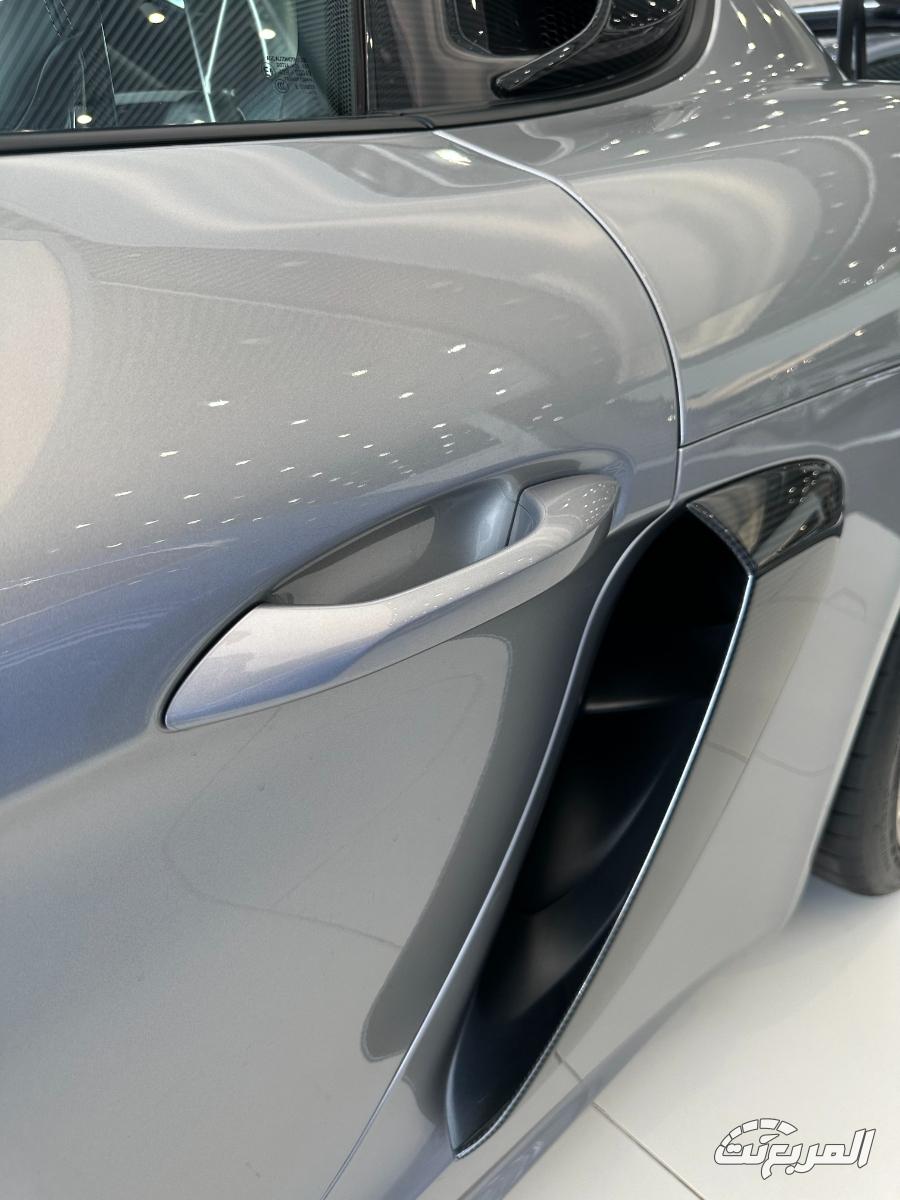 بورش-718-cayman-gt4-rs-المربع-نت-20