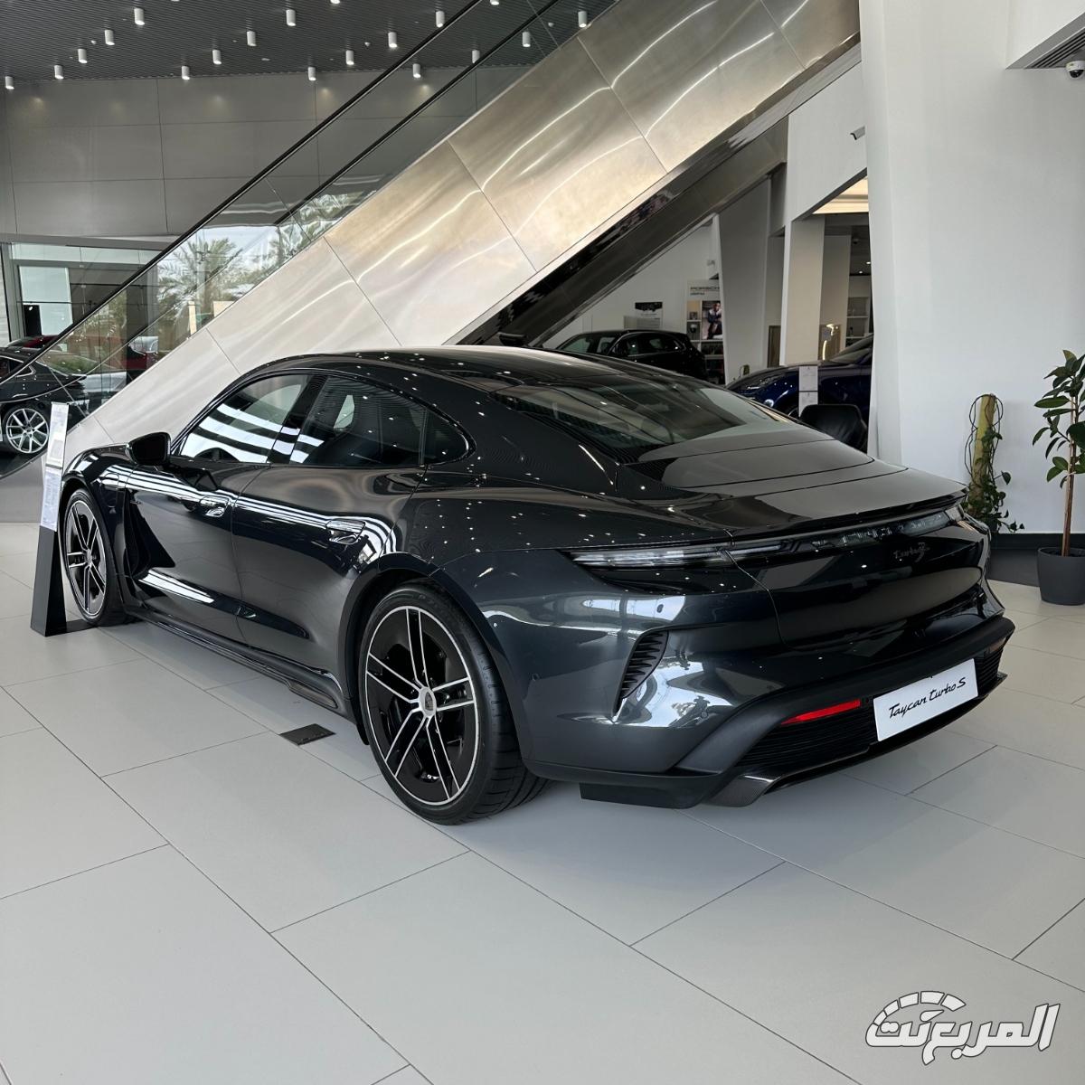 بورش-تايكان-المربع-نت-3-12