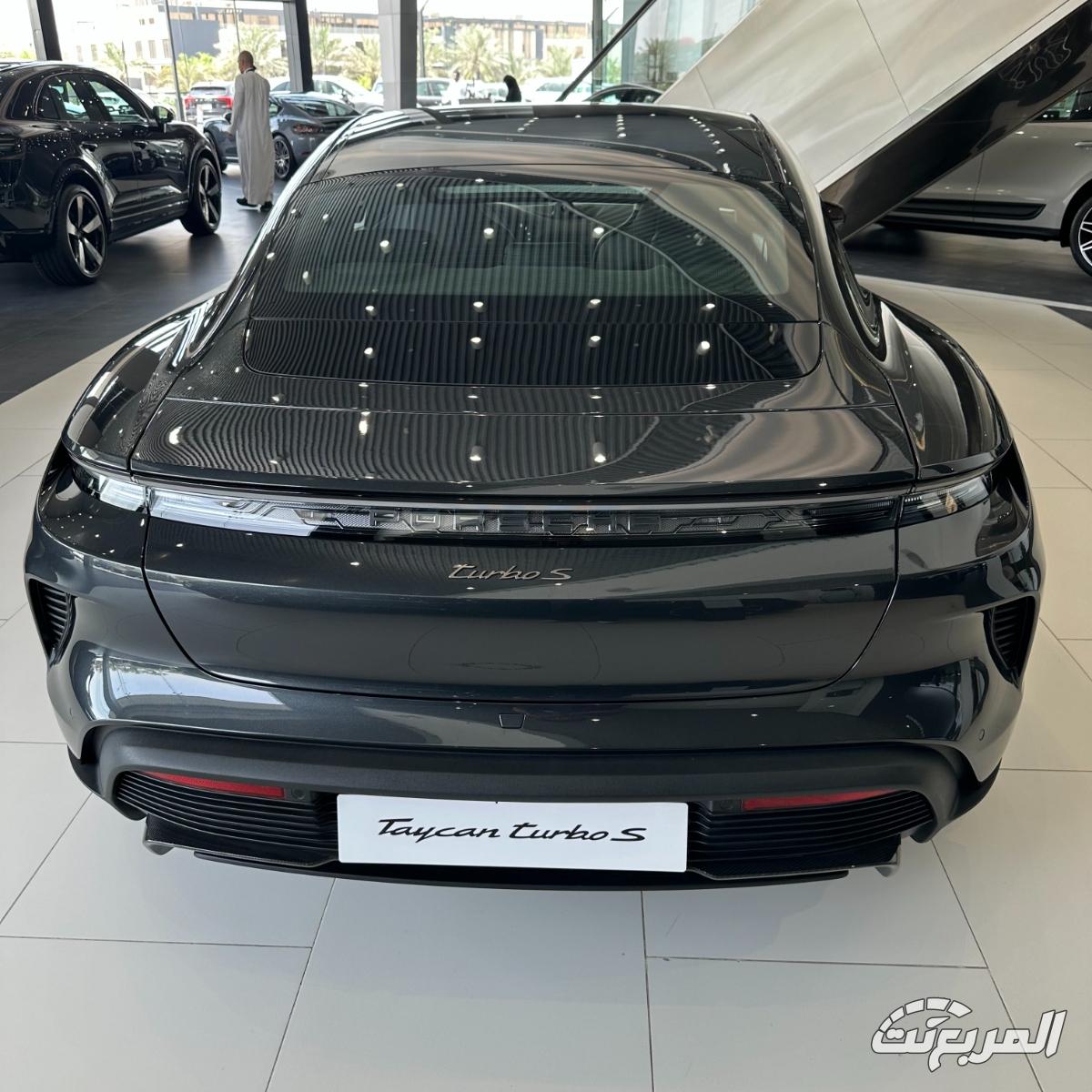 بورش-تايكان-المربع-نت-4-12