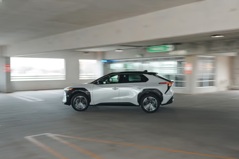 تويوتا-bz4x-المربع-نت-18-2