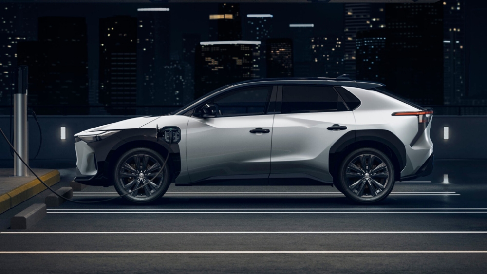 تويوتا-bz4x-المربع-نت-3-3