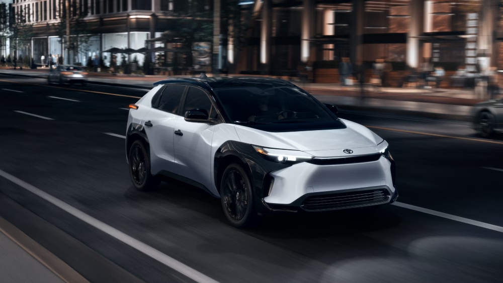 تويوتا-bz4x-المربع-نت-56