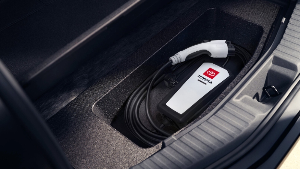 تويوتا-bz4x-المربع-نت-61