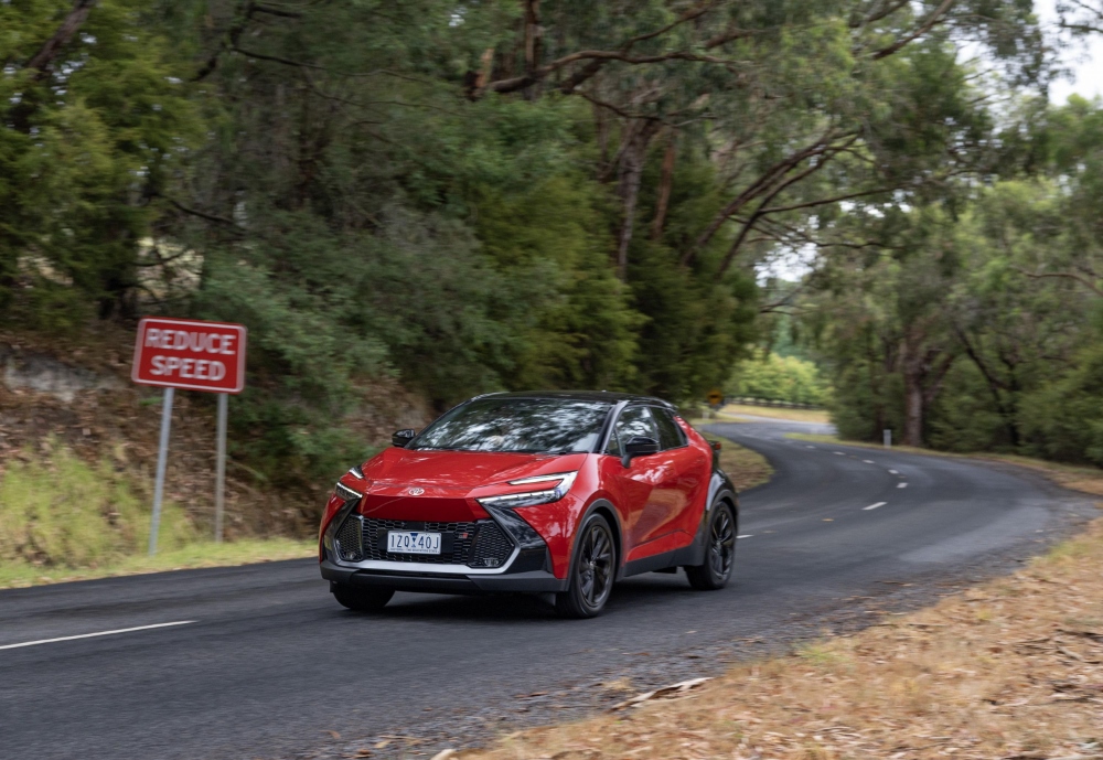 تويوتا-ch-r-المربع-نت-25