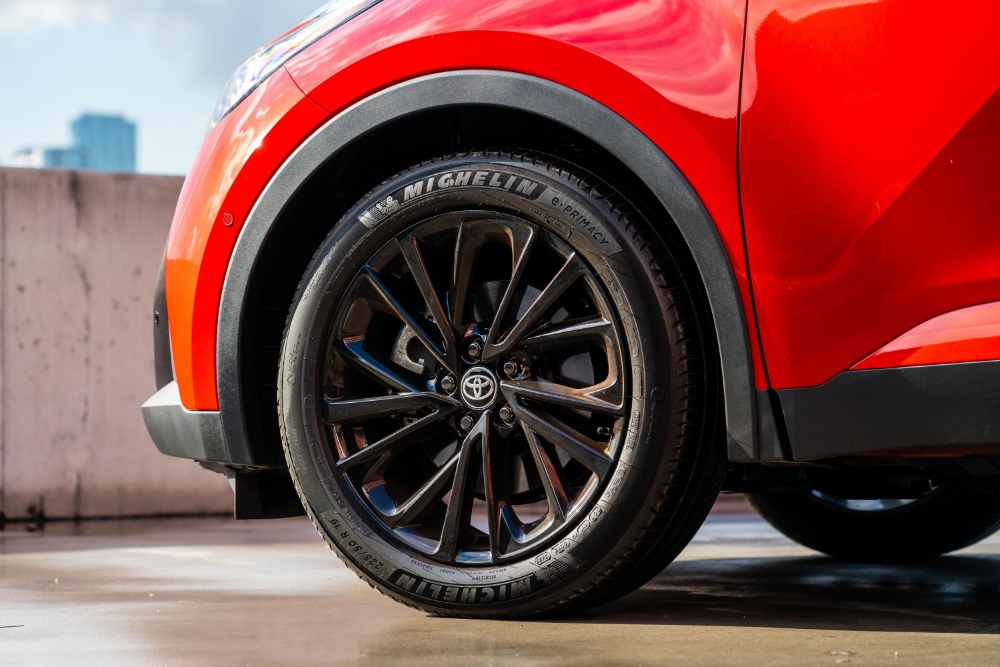 تويوتا-ch-r-المربع-نت-29