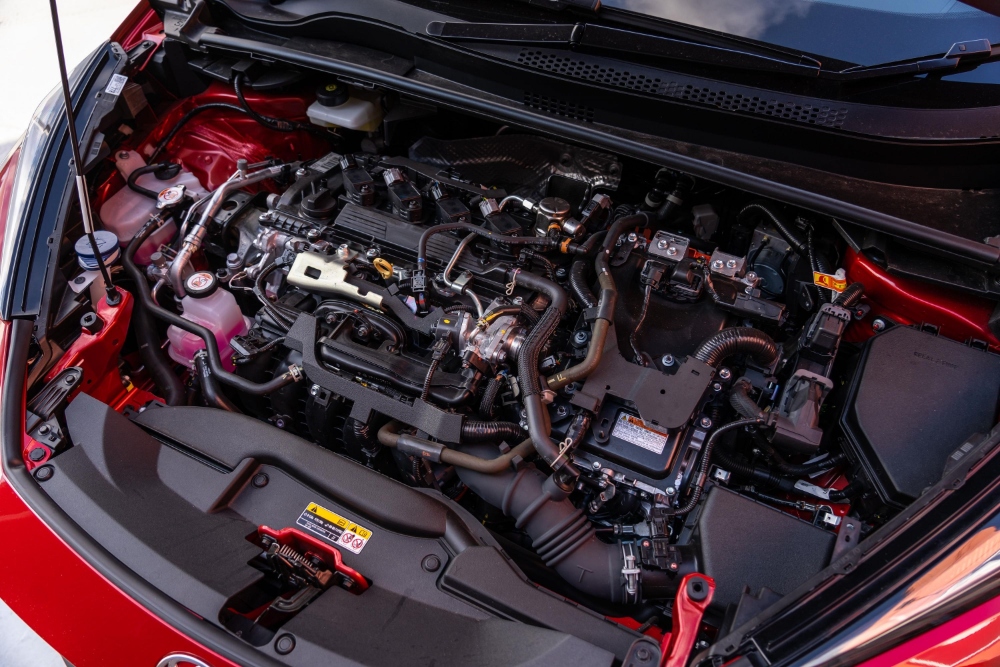 تويوتا-ch-r-المربع-نت-3