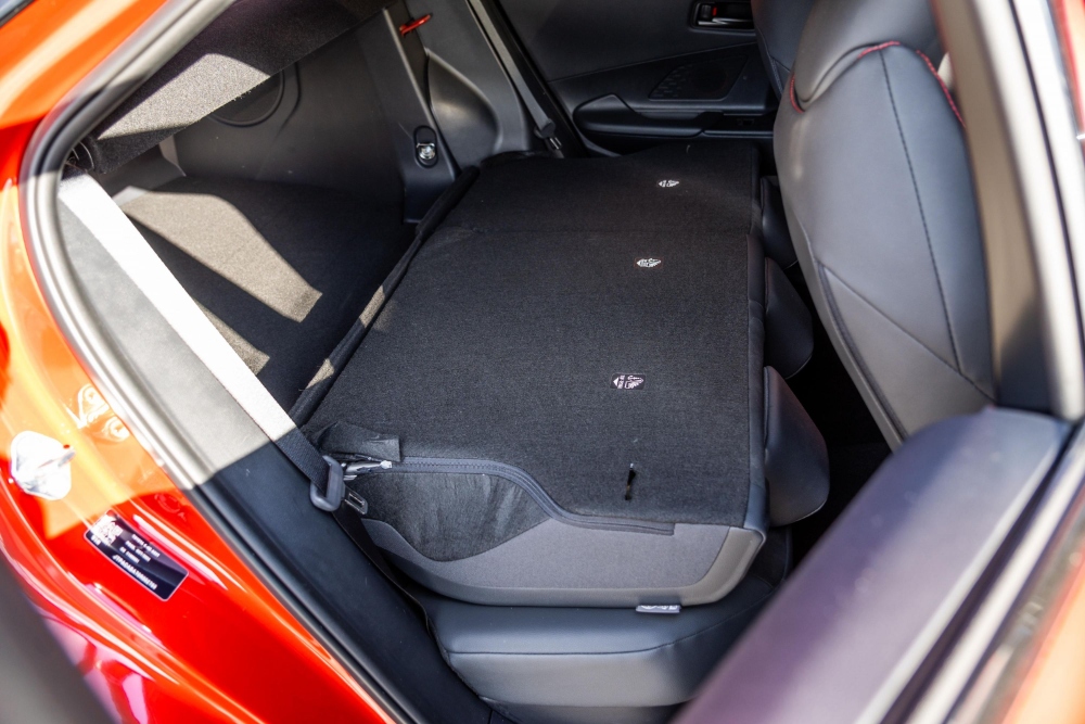 تويوتا-ch-r-المربع-نت-45